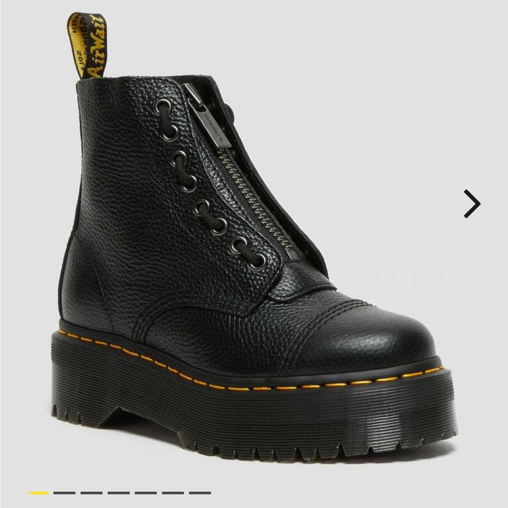 Doc Marten Sinclair platform boot